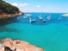 Strand Cala Salada auf Ibiza Spanien